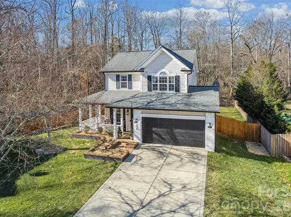 290 Sweet Martha Dr, Mooresville, NC 28115