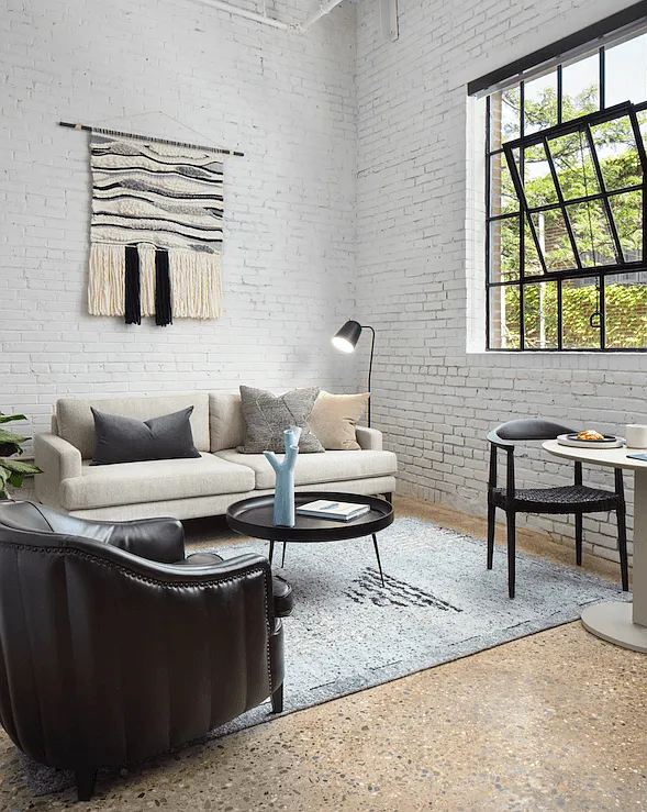 414 Lofts — Photo 2
