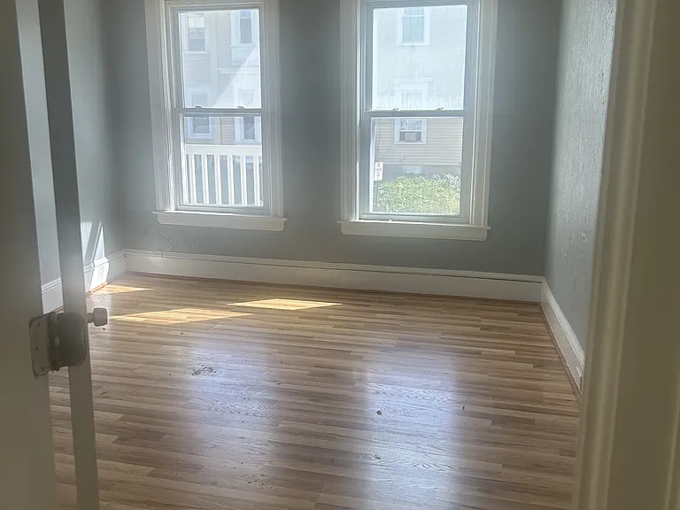12 Summer St #2 — Photo 7
