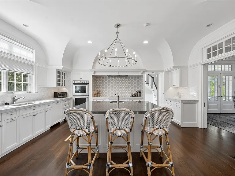 20 Quogo Neck Ln — Photo 5