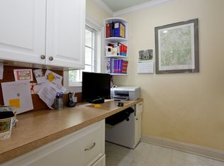 38 Woodland Dr, Pt Chester, NY 10573