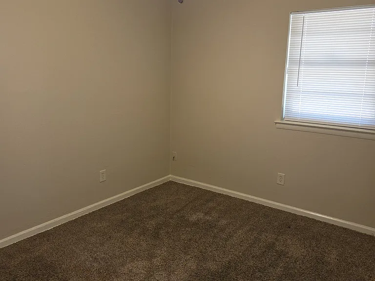 6501 Brookview Dr — Photo 13