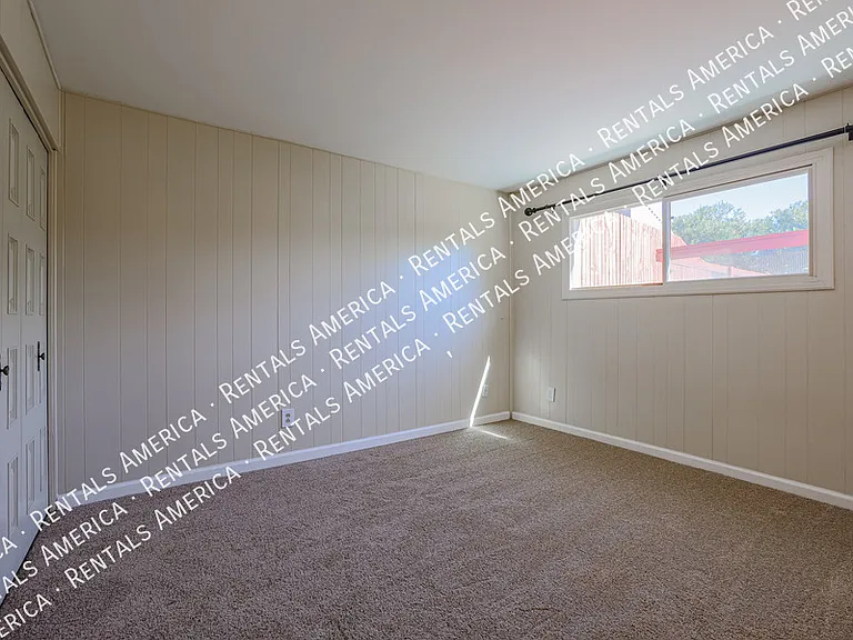 8613 E Clarendon Ave — Photo 21