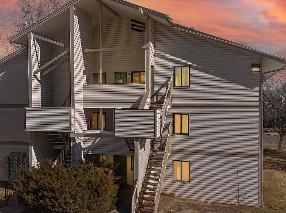 1st image of 1705 Heatheridge Rd #G-301