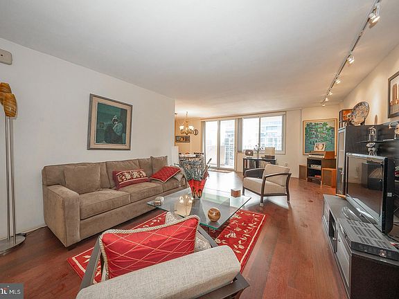 2nd image of 1901 John F Kennedy Blvd #45-2720