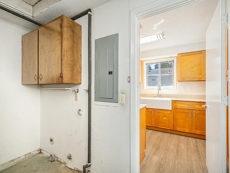 Hopkins Horizon Apartments — Photo 13