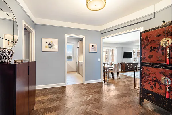 Sold by Compass | media 13