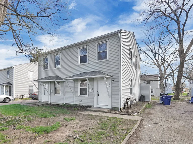 702 S Hamilton Rd #1 — Photo 2