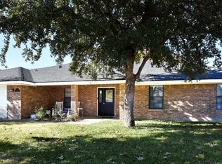 4 Kensington Ct, Roswell, NM 88201