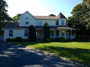 15 Majestic Ct, Centereach, NY 11720