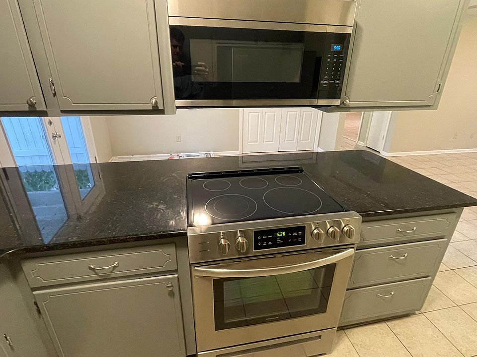 101 Young St Thomasville GA Zillow