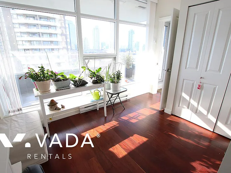 4880 Bennett St #902 — Photo 8