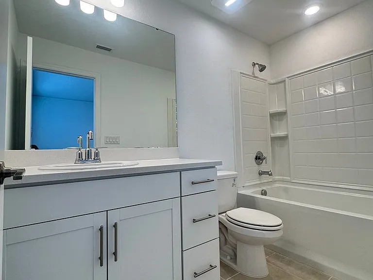 8528 Daybreak St — Photo 22