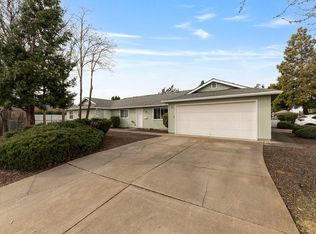 731 Maple St, Central Point, OR 97502