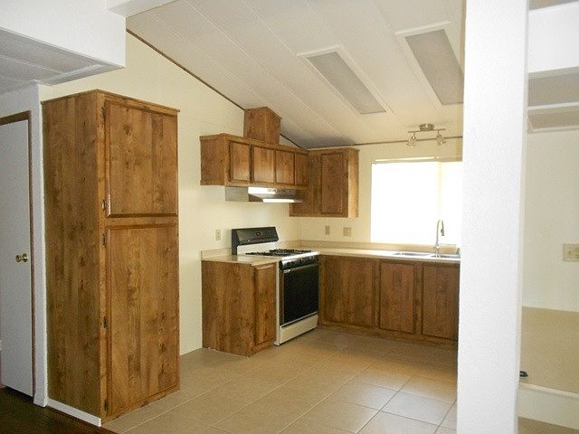 2nd image of 6521 Ranch Lake Rd