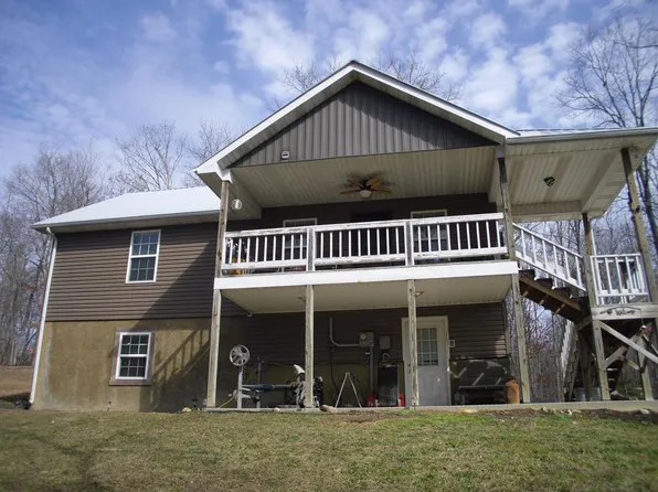 1225 Louvaine Rd, Jamestown, TN 38556