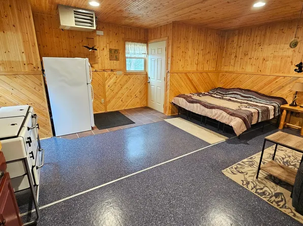 2780 High Peak Rd, Rhinelander, WI 54501