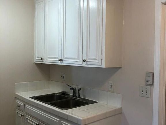 3rd image of 2435 2nd St #1