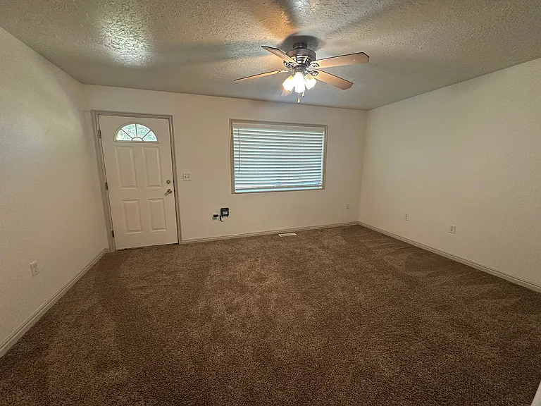 644 Sunflower Rd — Photo 11