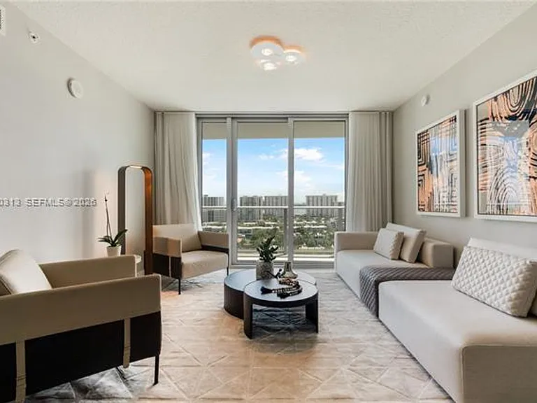 330 Sunny Isles Blvd #CU-5-1404 — Photo 9