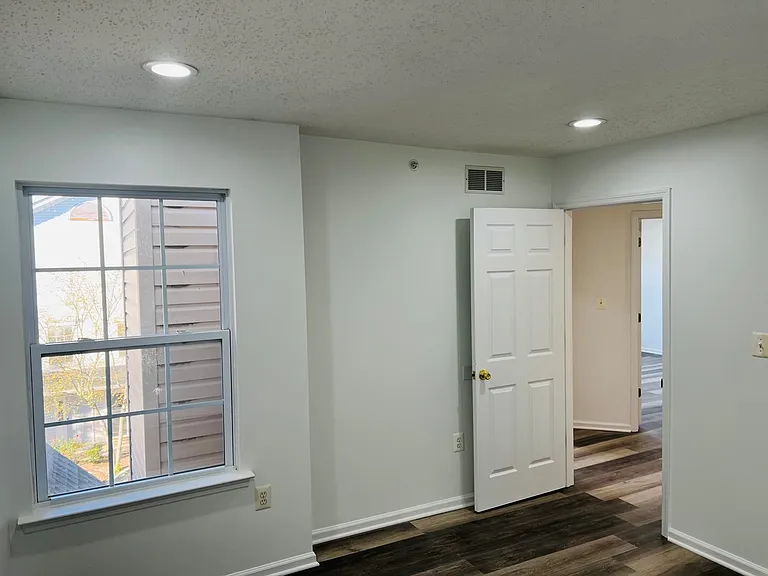 41 Prestwick Way #41 — Photo 16
