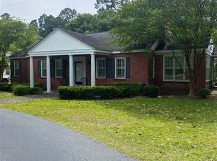 1104 S Main St, Mullins, SC 29574