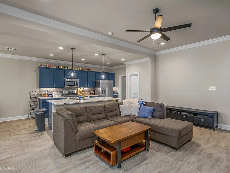 754 Crozier Dr — Photo 13