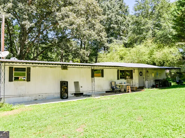 421 Greenhill Way, Loganville, GA 30052