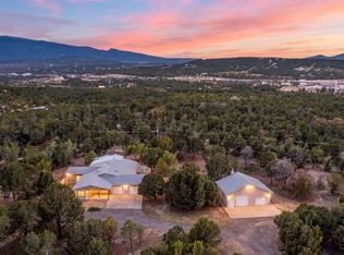 39 & 41 Canoncito Vista Rd, Tijeras, NM 87059