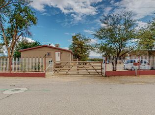 7010 Ray Ln SW, Albuquerque, NM 87121