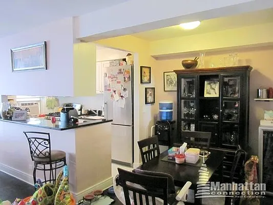 Rented by Manhattan Connection | media 22