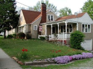 214 Hickory St, Edwardsville, IL 62025