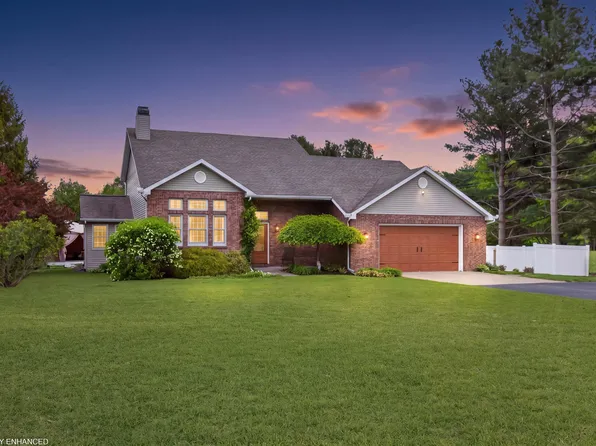 6815 Jericho Rd, Stevensville, MI 49127