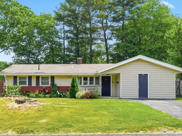 69 Elsie Rd, Brockton, MA 02302