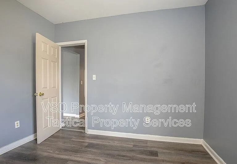 3484 W 60th St #UP — Photo 9