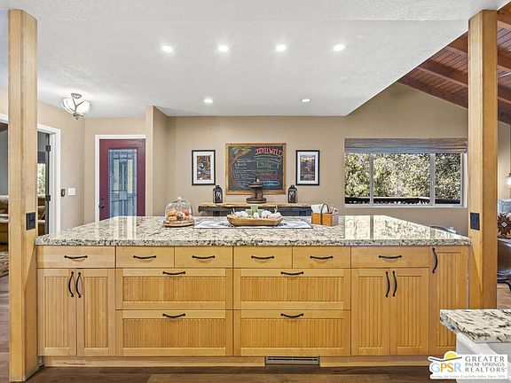 5th image of 53825 Marian View Dr