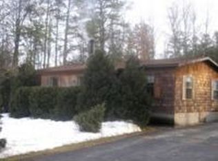 29 Eisenhower Ave, Queensbury, NY 12804