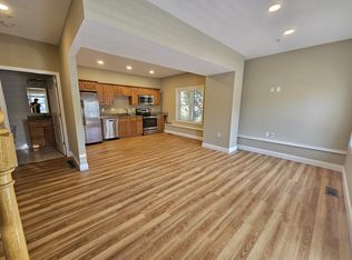 21 E Pearl St #3, Nashua, NH 03060