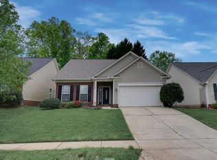 6602 Mallard Park Dr, Charlotte, NC 28269