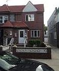 1st image of 1964 E 38th St