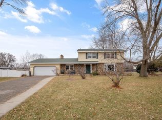5110 Balsam Ln N, Plymouth, MN 55442