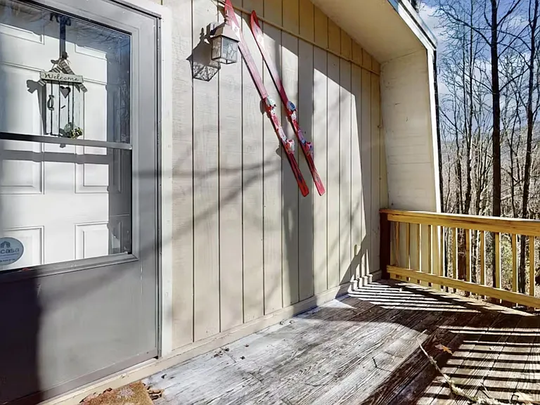 66 Pinetop Cir #1 — Photo 11