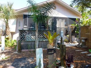 107 20th St NE, Bradenton, FL 34208