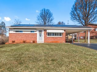 131 Harvard Rd, Hagerstown, MD 21742