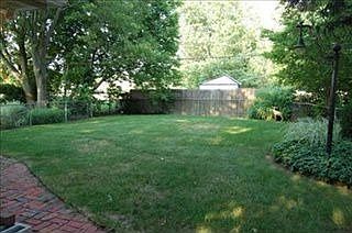 3rd image of 4527 W 191st St