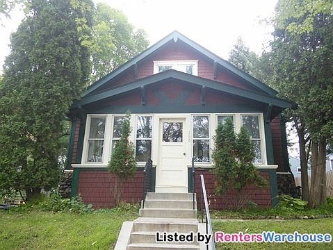 1st image of 196 Saratoga St N