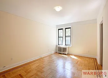 Rented by Warburg