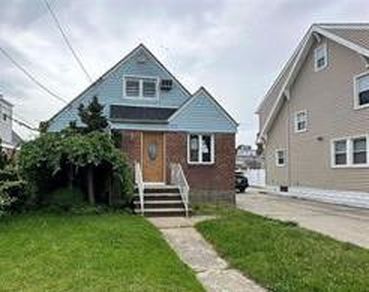 116 E Maple Street, Valley Stream, NY, 11580