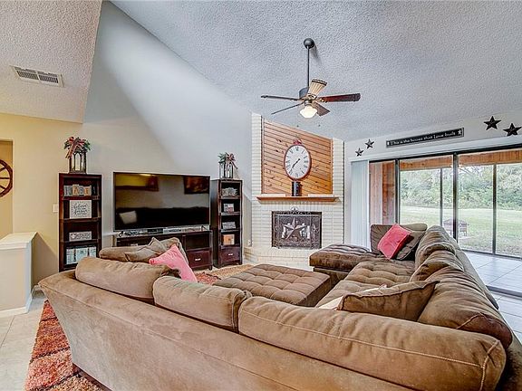 5th image of 34491 Cedarfield Dr
