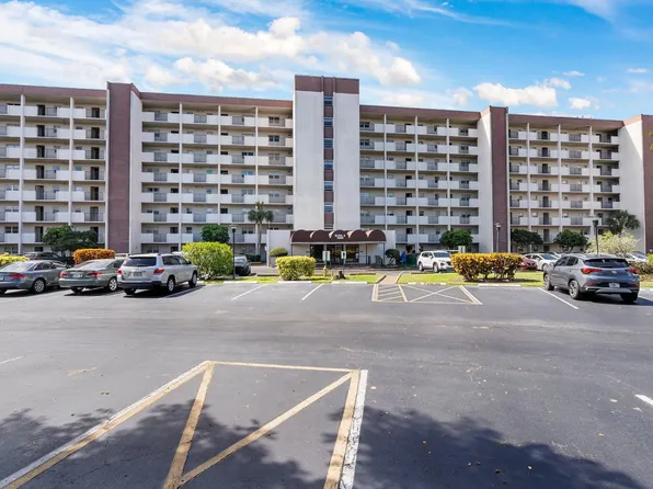 5860 NW 44th Street #311, Lauderhill, FL 33319